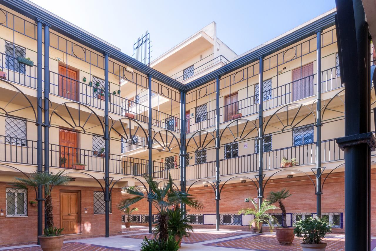 Aparbel Torneo Isla Magica Apartment Seville Luaran gambar